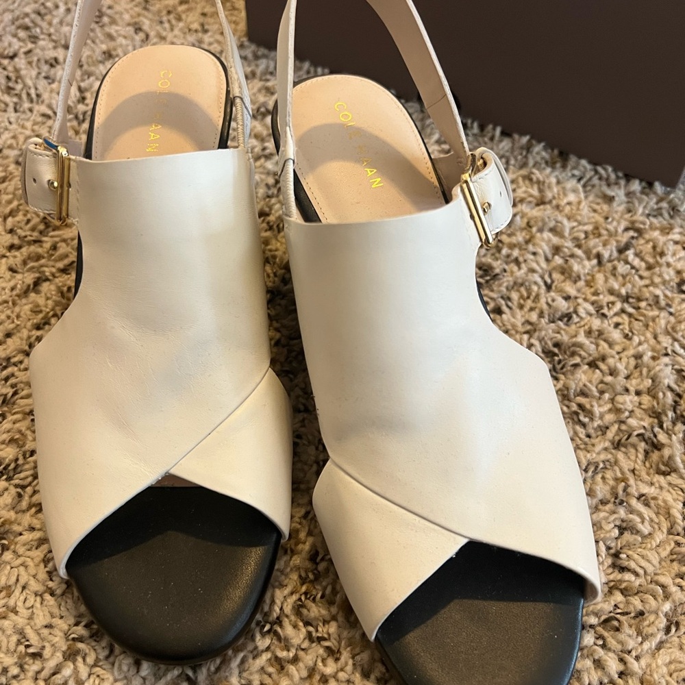 Cole Haan Women's Cream and Black Slingback Sandals